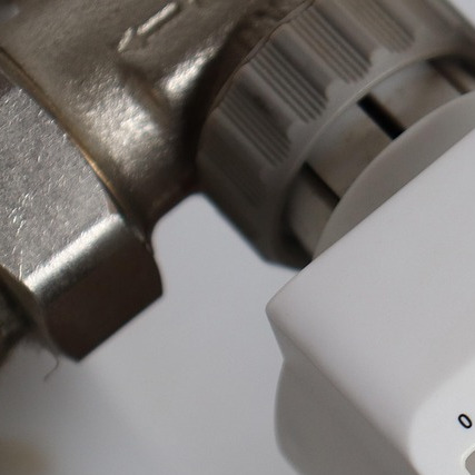 thermostat home adjust